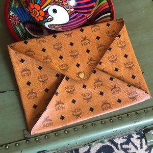 MCM Envelope Clutch